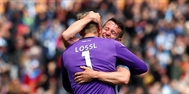 Jonas Lossl Leaves Everton for Denmark Return