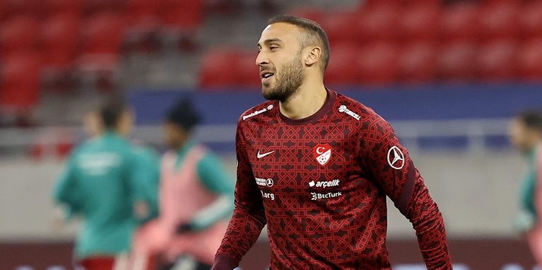Everton’s Cenk Tosun forced Besiktas Move Despite Fenerbahce Advances
