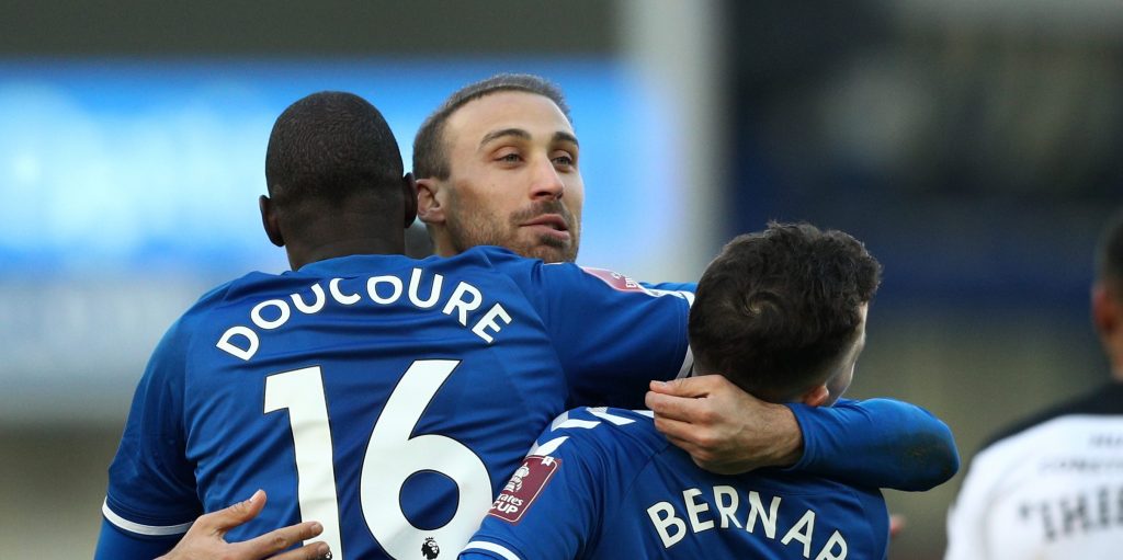 Everton Could Cash in on Cenk Tosun after Besiktas Open Door to Signing
