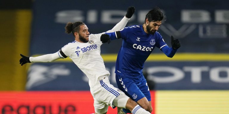 Everton fans take light-hearted pop at Andre Gomes’ tweet