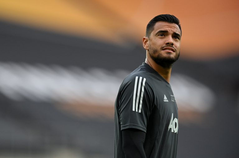 Kevin Campbell believes Manchester United goalkeeper would be perfect signing for Everton