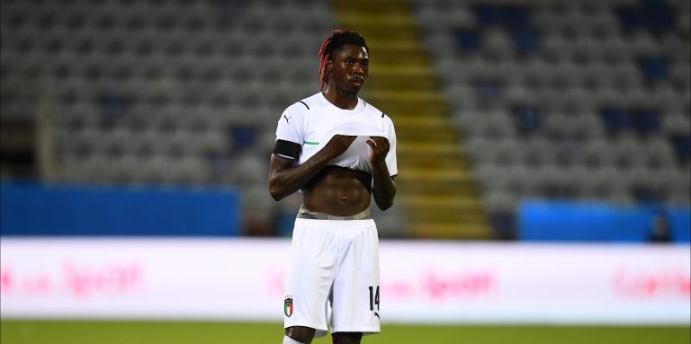 Kevin Campbell Wants Everton to Cash In on Moise Kean