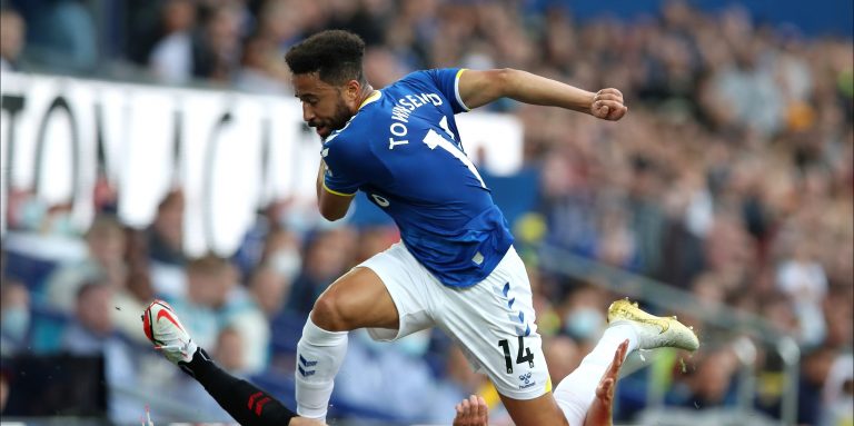 Virals: Tweet highlights impressive Everton debut from Andros Townsend
