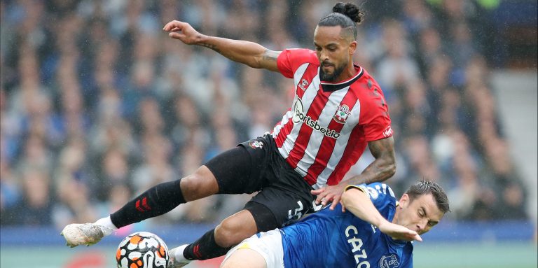 Virals: Stat highlights impressive Seamus Coleman Everton display