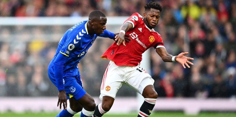 Darren Bent heaps praise on Everton for their midfield pivot