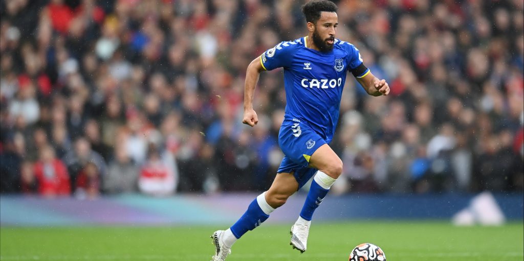 Garth Crooks is wowed by Andros Townsend and his Everton form