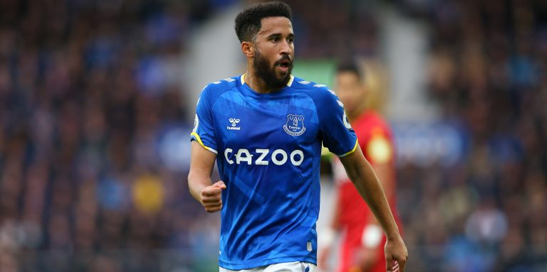 Virals: Everton fan goes on anti-Rafa rant