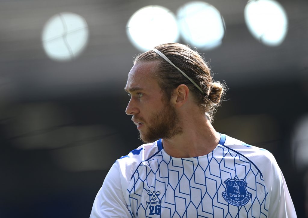 Tom Davies in action for Everton