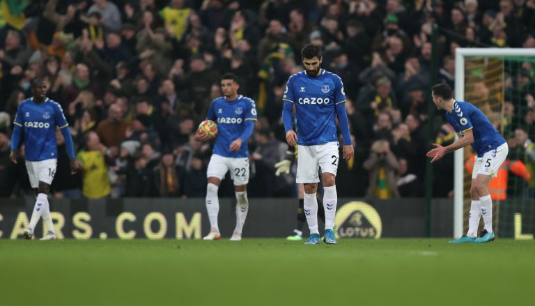 Andre Gomes in action for Everton