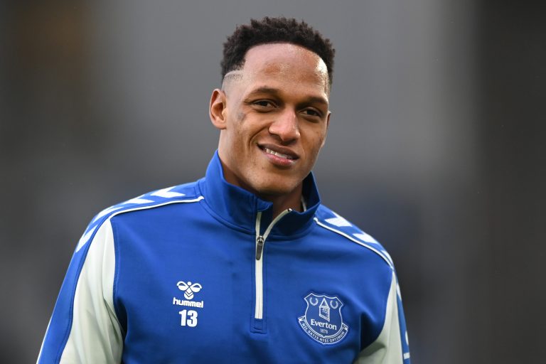 Everton: Yerry Mina reportedly looking at potential Goodison Park exit