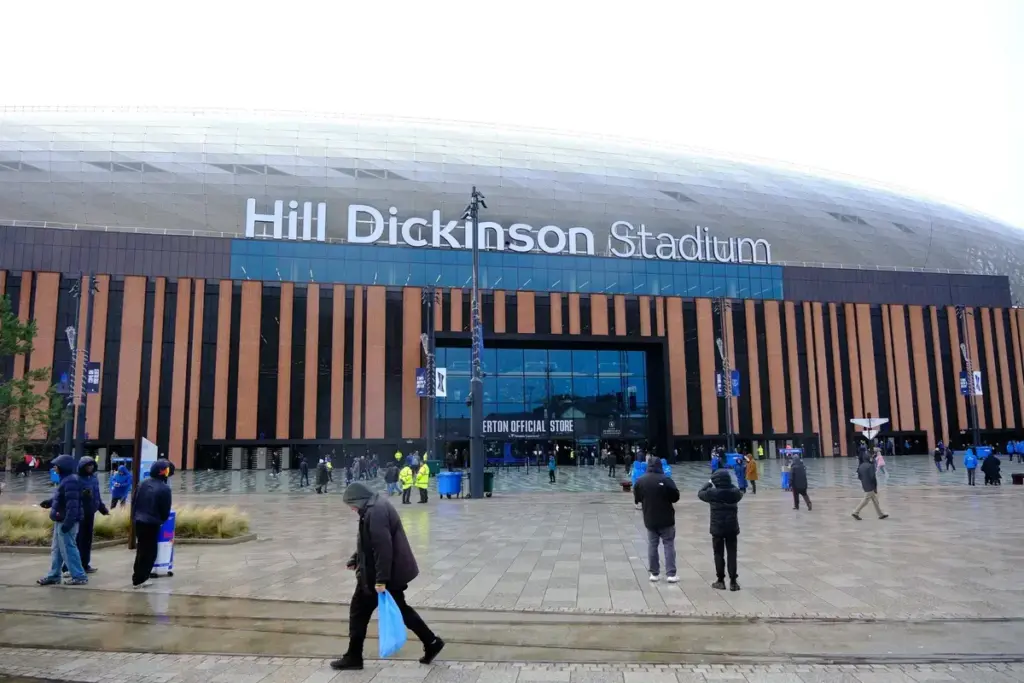 Ex-Premier League defender predicts ‘special’ Merseyside Derby for Everton