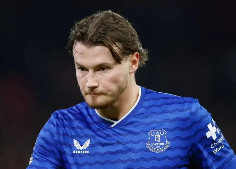 Everton’s Nathan Patterson looking for new pastures?