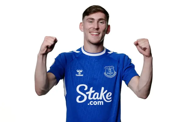 ‘I hoped he would select Scotland’ – David Moyes’ reaction to James Garner England call-up