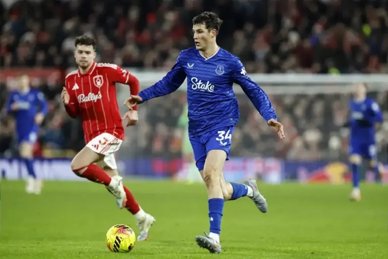 “We like them”: Moyes backs Rohl and Dibling to make impact despite limited game time