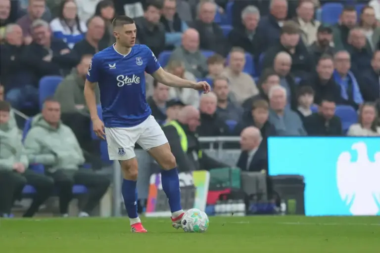 Mykolenko opens up on chess battles with Keane and ‘incredible’ teammate Iliman Ndiaye