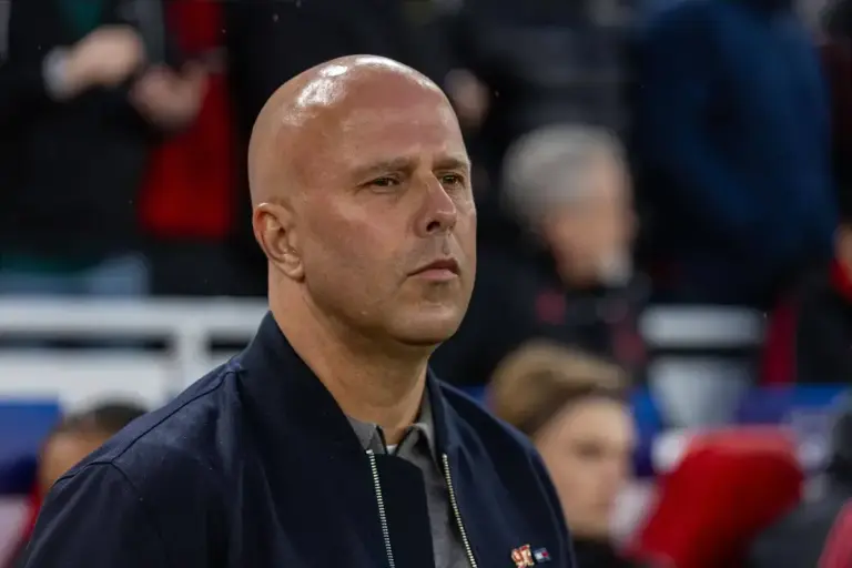 Arne Slot wary of ‘special’ first Hill Dickinson derby as Everton momentum builds
