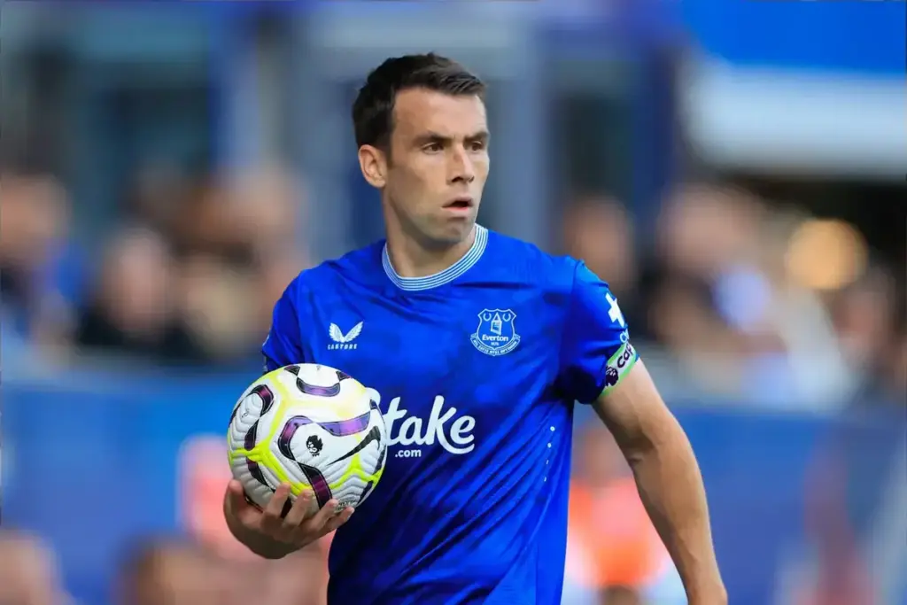 Seamus Coleman arrives for final home match at Hill Dickinson