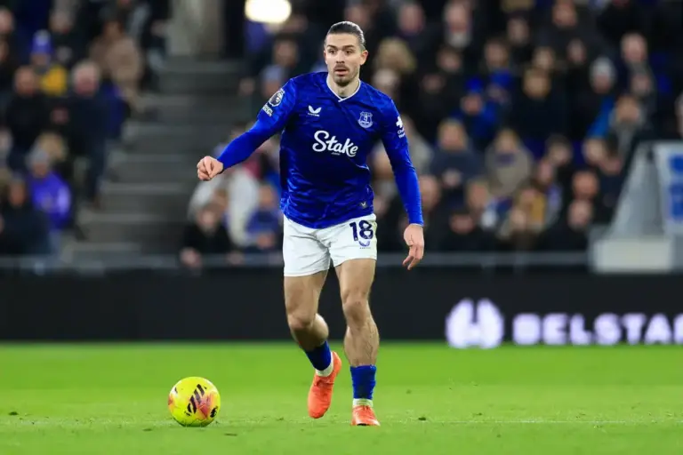 Moyes targets rapid Grealish transfer resolution as World Cup forces Everton’s hand
