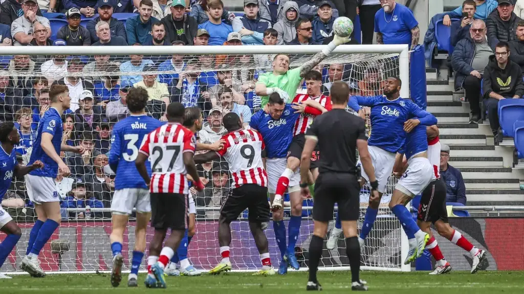 Miserable home form sees Everton match lowest-ever Premier League stat