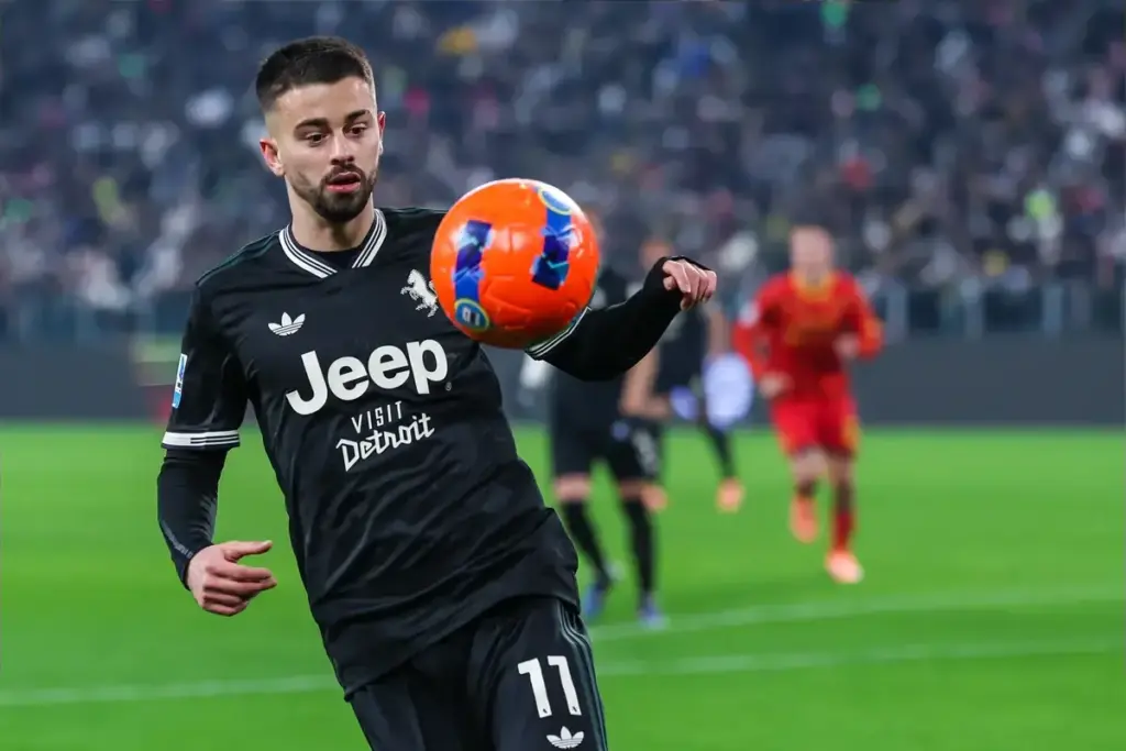 Why £9.61m winger Edon Zhegrova could fit David Moyes’ Everton blueprint