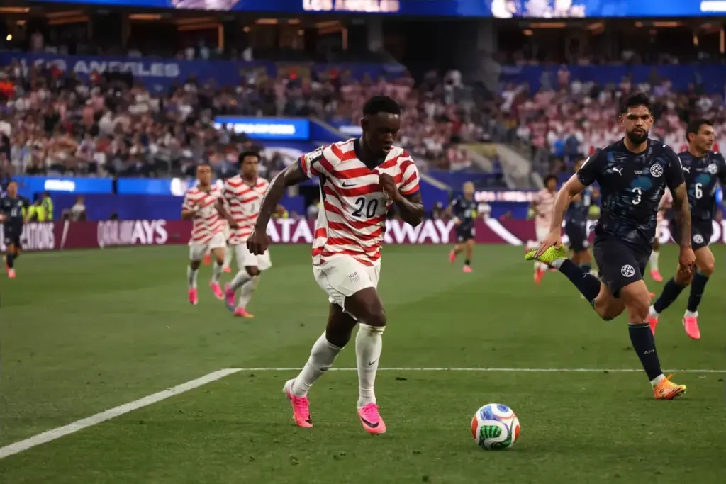 Folarin Balogun to Everton as €50m deal agreed and medical awaits