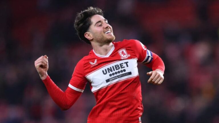 Why Everton’s pursuit of Hayden Hackney could force out a fan-favorite veteran