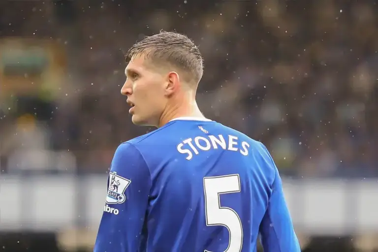 Everton in advanced John Stones talks as lucrative return edges closer