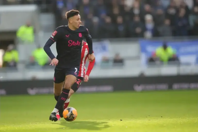 West Ham weigh up summer loan move for Toffees’ winger Dwight McNeil