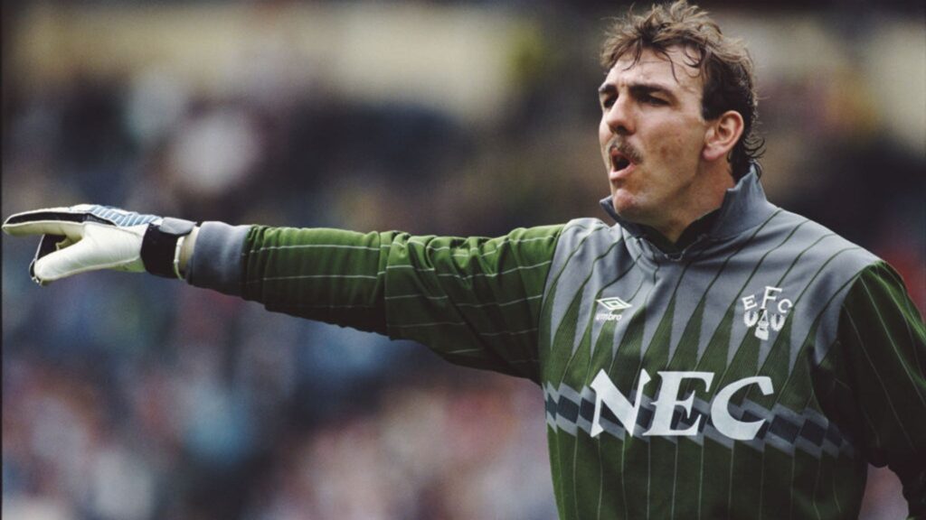 Neville Southall, Everton