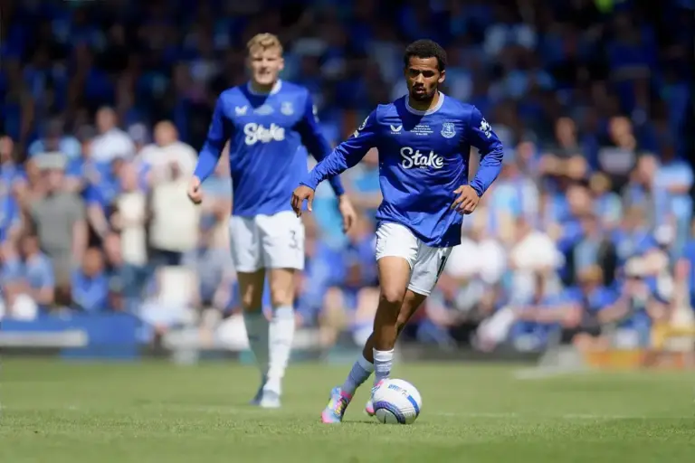 Iliman Ndiaye to Al-Hilal: Everton transfer tracker
