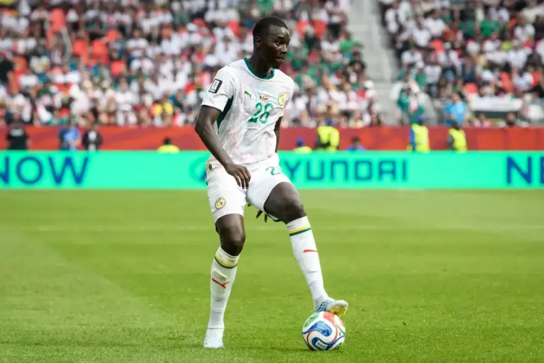 Everton reach agreement with Villarreal for Pape Gueye