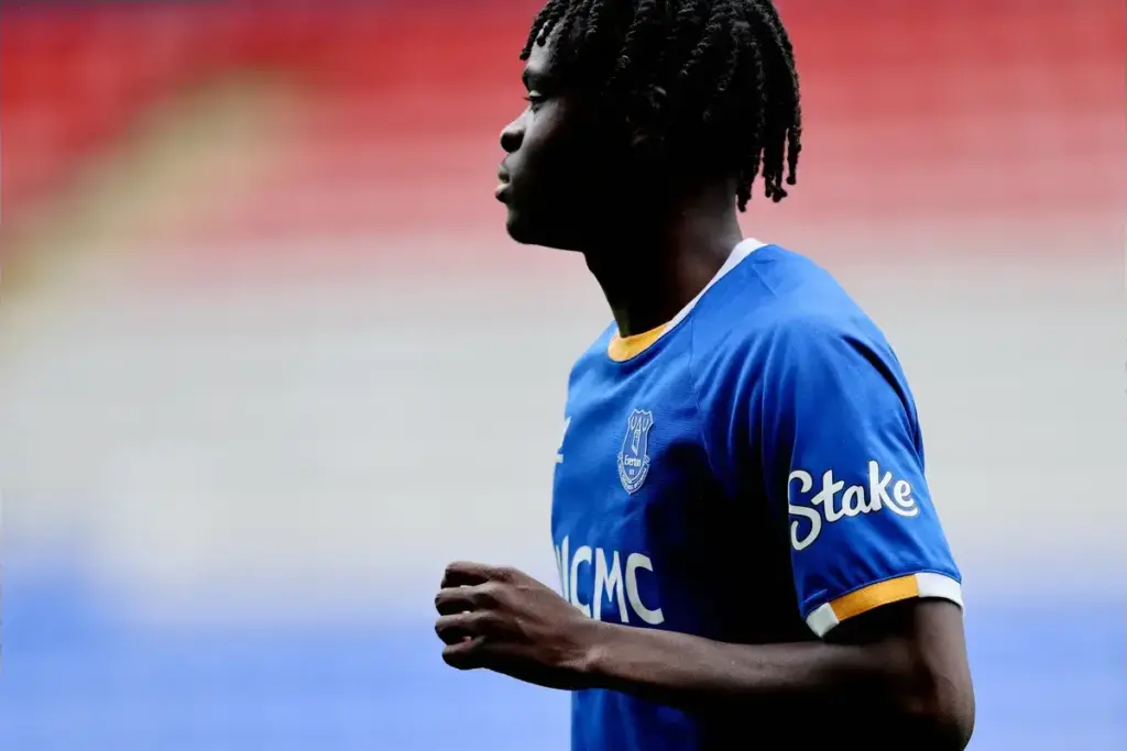 Everton head to Stoke aiming to shake off flat Bolton showing