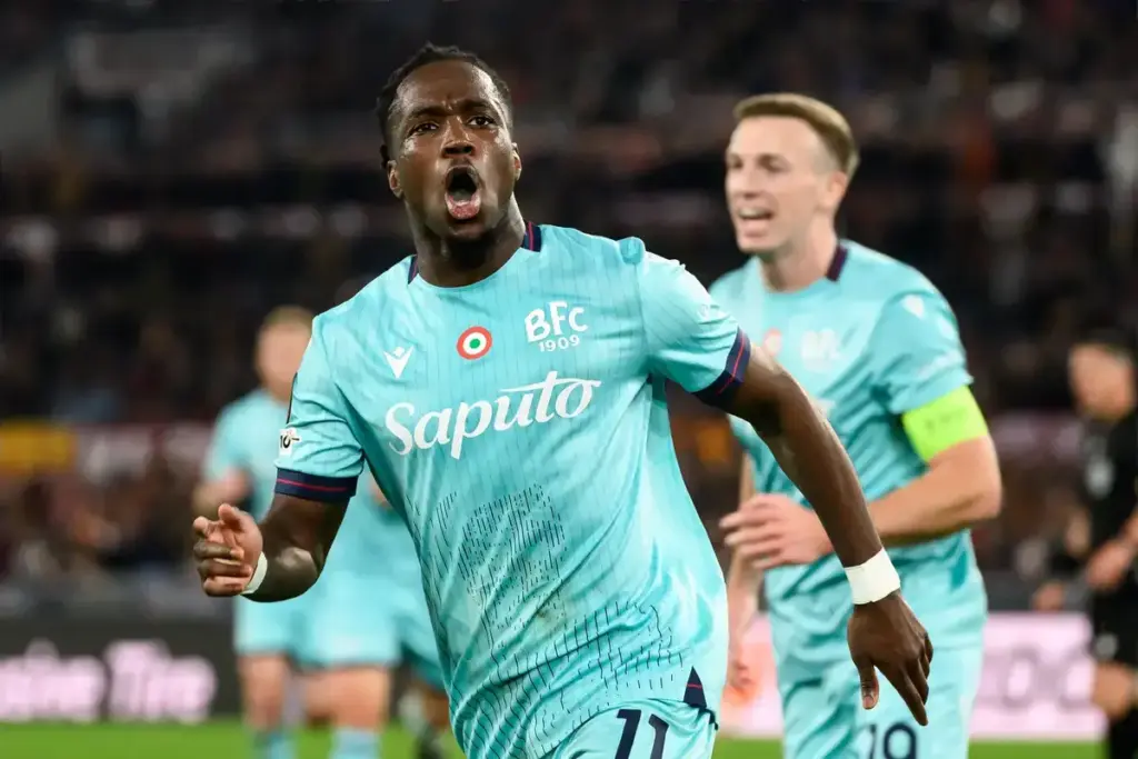 Everton open talks over Jonathan Rowe as Moyes targets wide options