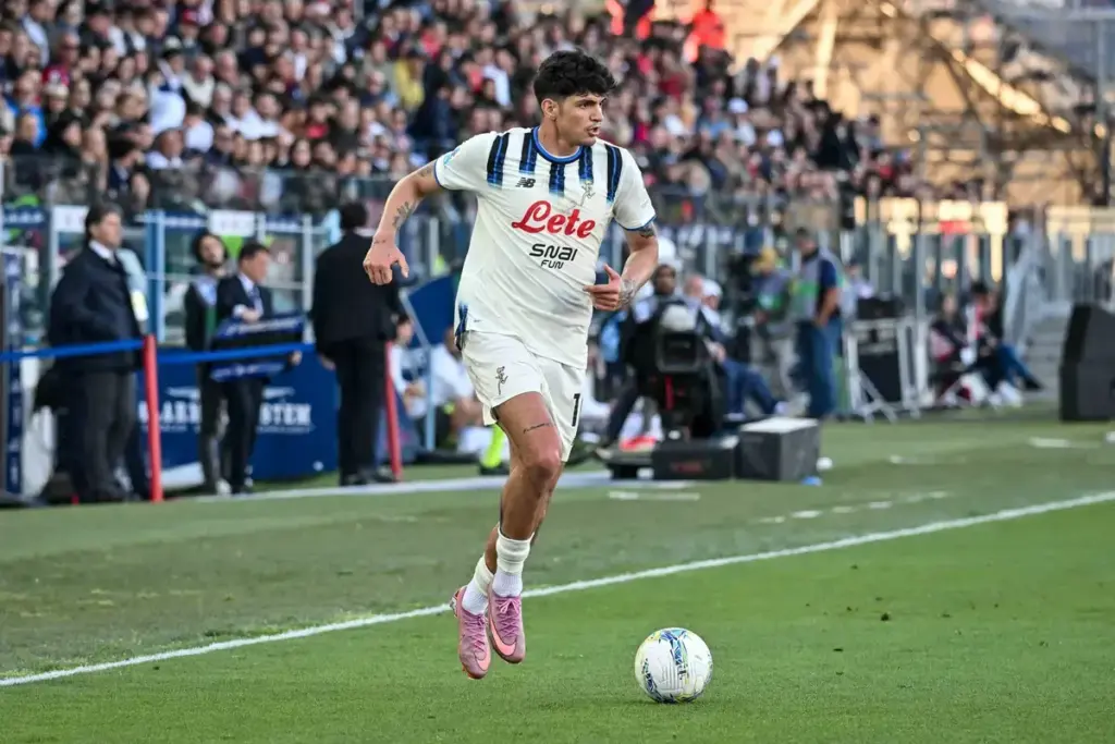 Everton make their move for Serie A right-back as formal bid is submitted