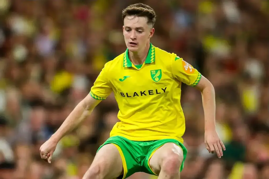 Everton and Newcastle head queue for Norwich’s England U21 full-back