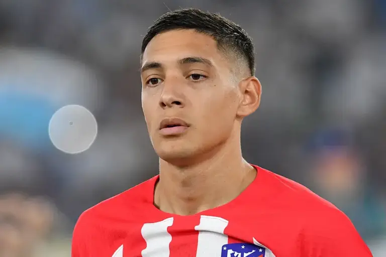 Everton step up Nahuel Molina pursuit as Juve fear being beaten to deal