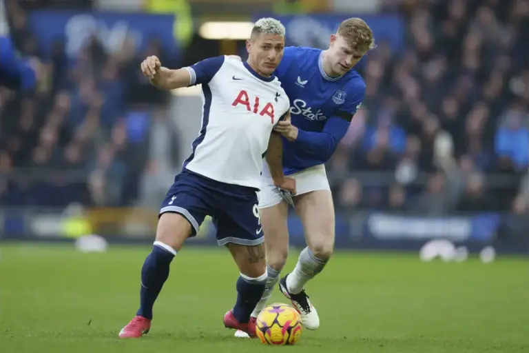 Everton News & Talking Points: Balogun talks, Beto exit and huge decisions ahead