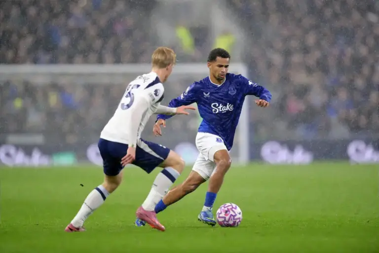 Tottenham reach agreement in principle to sign Iliman Ndiaye from Everton