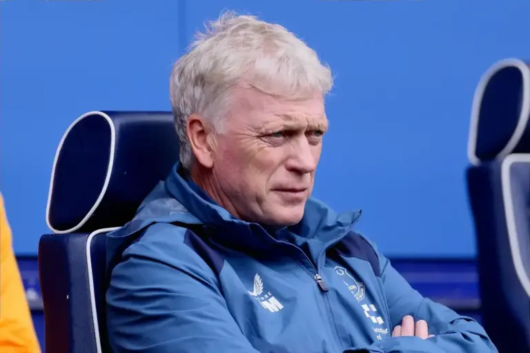 David Moyes makes £400m Tottenham point after Everton extend unbeaten start