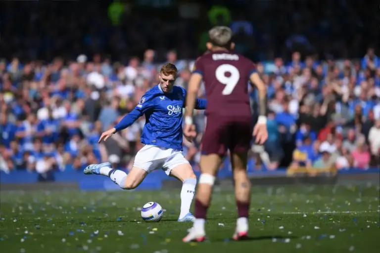Everton v Ipswich team news, kick-off time, TV channel and how to watch