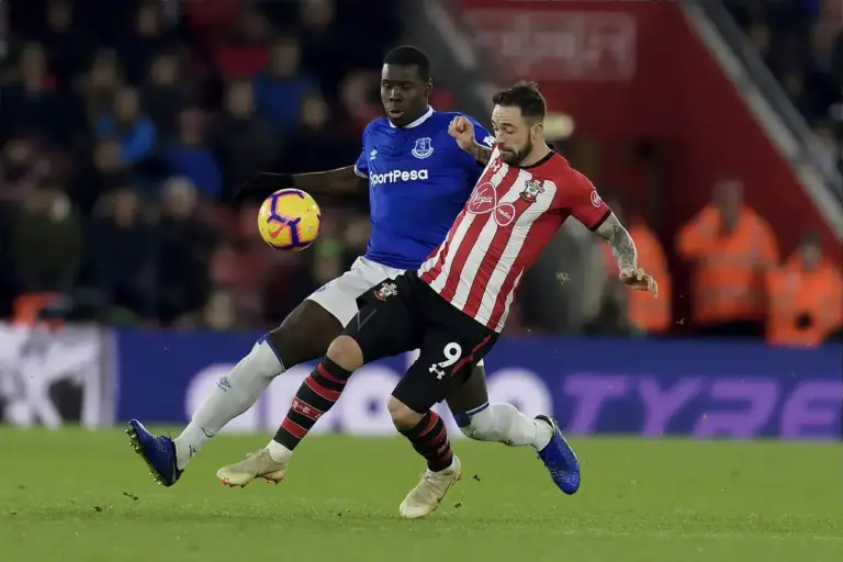 Everton’s free-agent striker search throws up another familiar EPL option