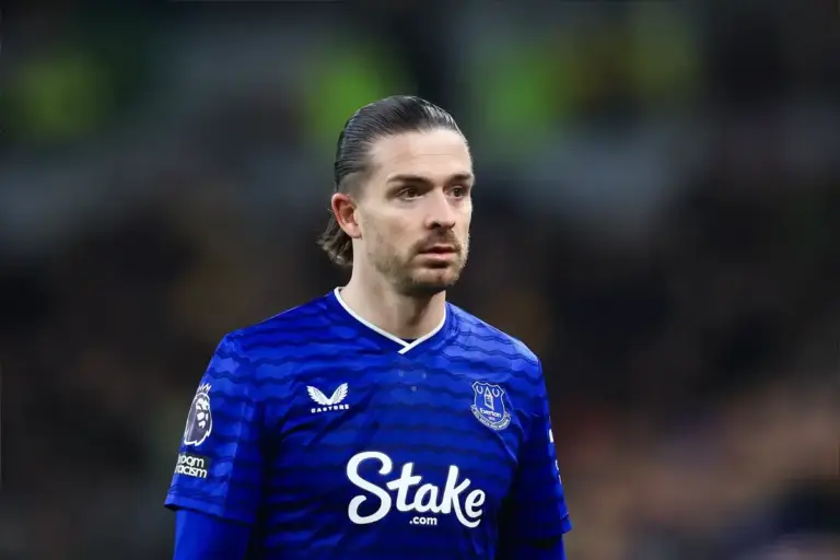 Everton predicted XI v Man Utd: Big Grealish decision for Moyes