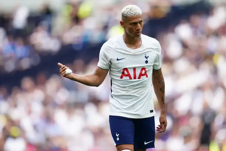 Latest Richarlison twist will interest Everton after failed summer return