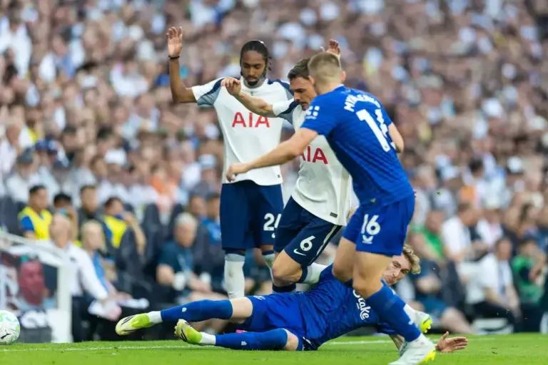 Tottenham v Everton: Early preview as unbeaten Toffees head to struggling Spurs