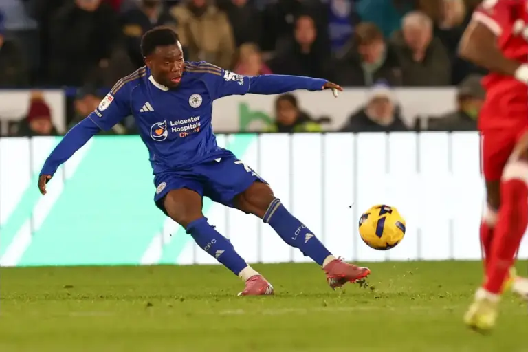 Abdul Fatawu racist abuse investigated after Everton defeat