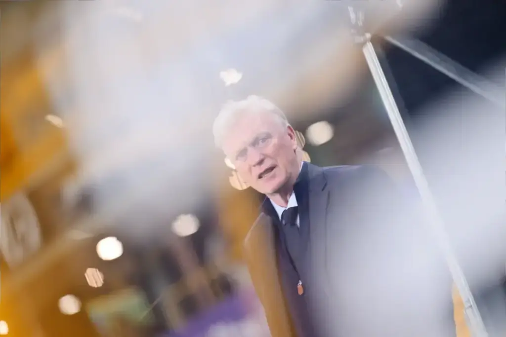 David Moyes future uncertain as Everton takeover speculation grows