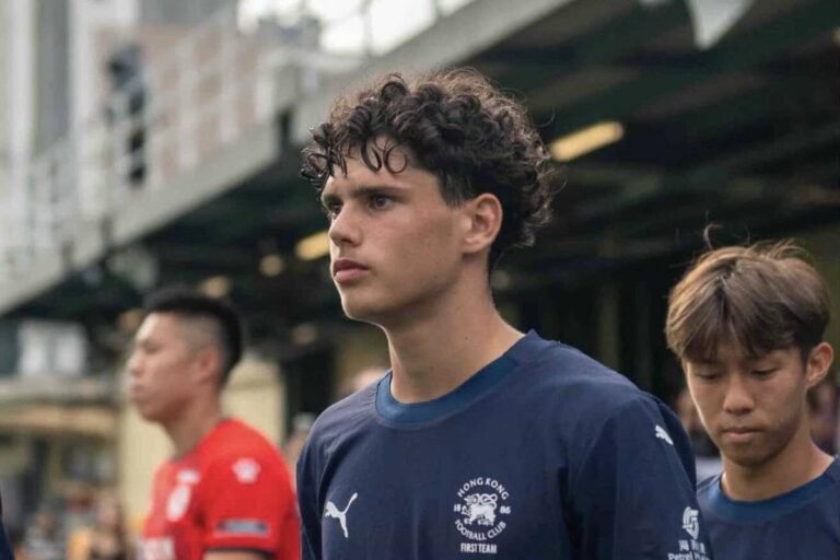 French teenager visits Everton during break as transfer interest emerges