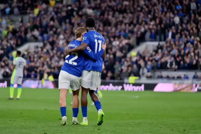 Dewsbury-Hall reveals ‘love-hate’ Everton relationship with Thierno Barry